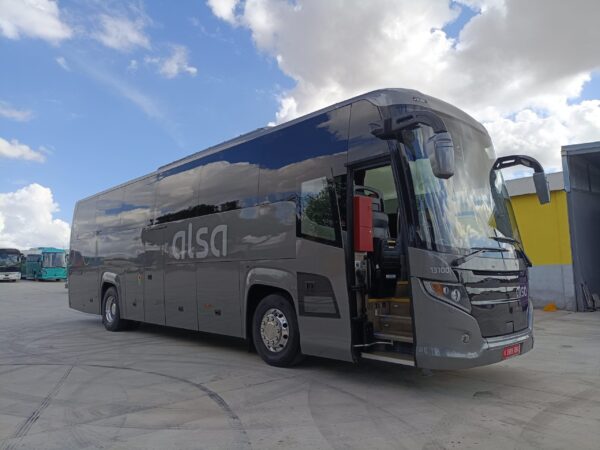 Autobús Scania Gris - Imagen 3